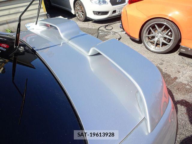 Subaru LEGACY B4 2002-03 8880421-18