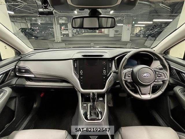Subaru OUTBACK 2023-03 508986-1