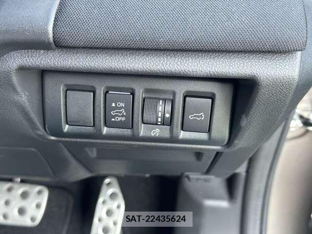 Subaru OUTBACK 2023-10 705277-18