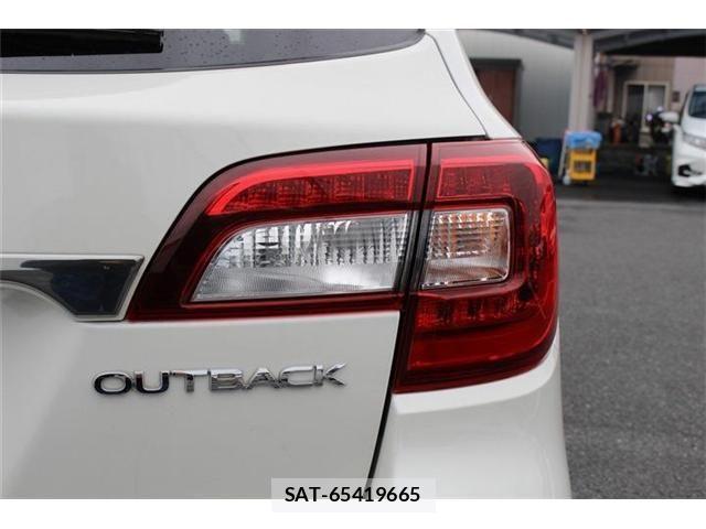 Subaru OUTBACK 2017-11 795523-11