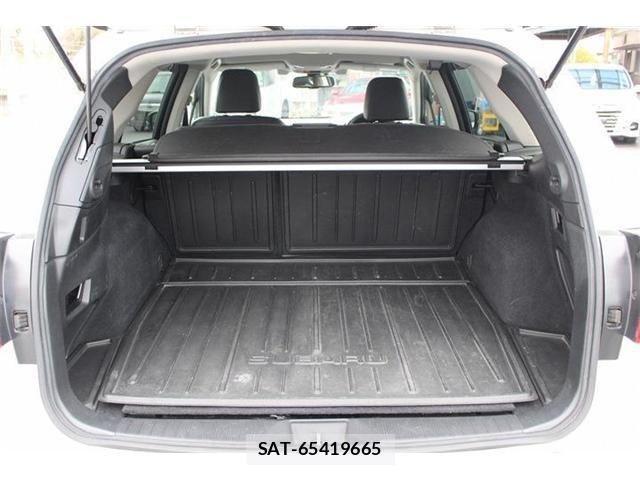 Subaru OUTBACK 2017-11 795523-17