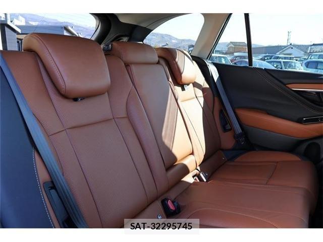Subaru OUTBACK 2022-02 2102837-10