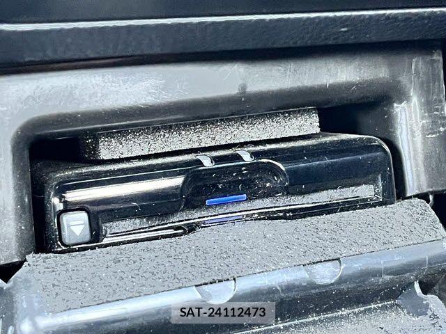 Subaru OUTBACK 2017-03 2668367-15