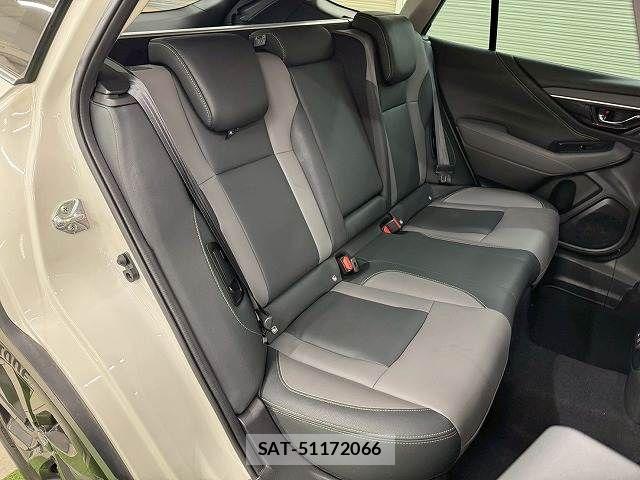 Subaru OUTBACK 2023-04 3066300-9