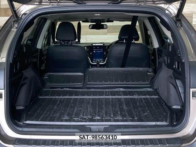 Subaru OUTBACK 2022-10 3066299-13