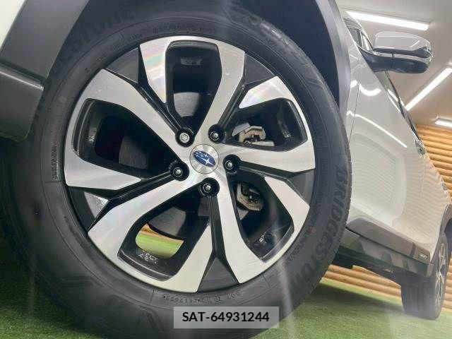Subaru OUTBACK 2023-07 3906986-11