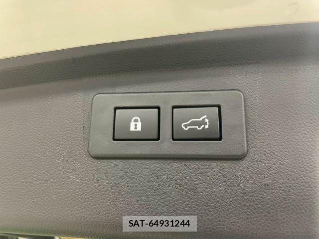 Subaru OUTBACK 2023-07 3906986-7