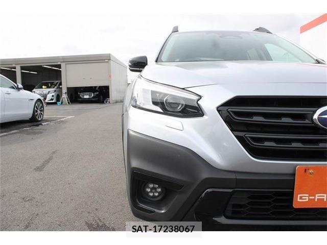 Subaru OUTBACK 2024-03 4044385-9