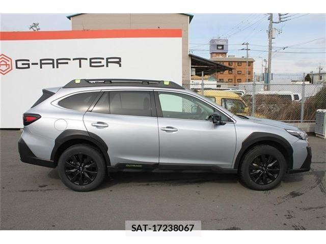 Subaru OUTBACK 2024-03 4044385-3