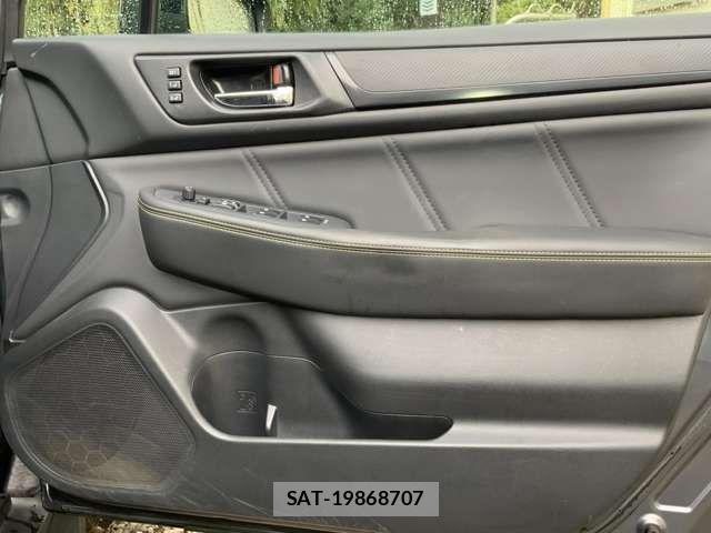 Subaru OUTBACK 2021-01 4175983-12