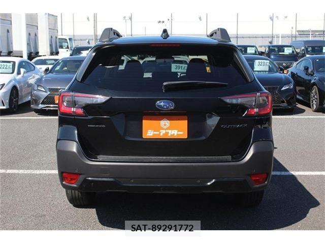 Subaru OUTBACK 2024-03 4421636-12
