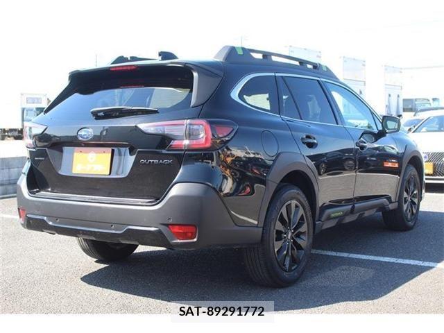 Subaru OUTBACK 2024-03 4421636-13