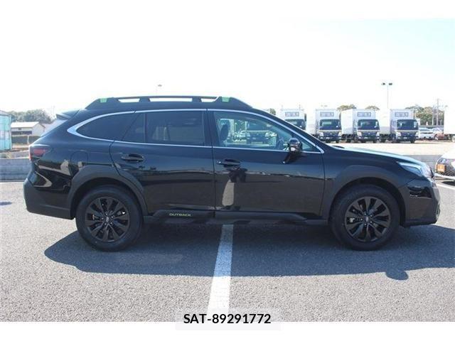 Subaru OUTBACK 2024-03 4421636-14