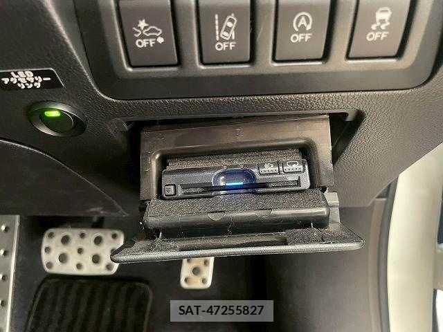 Subaru OUTBACK 2015-01 4754897-11