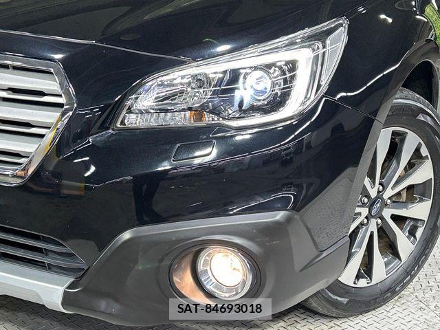 Subaru OUTBACK 2017-05 5870613-15