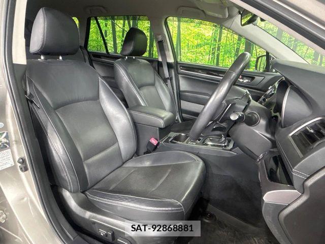 Subaru OUTBACK 2017-10 6245029-12