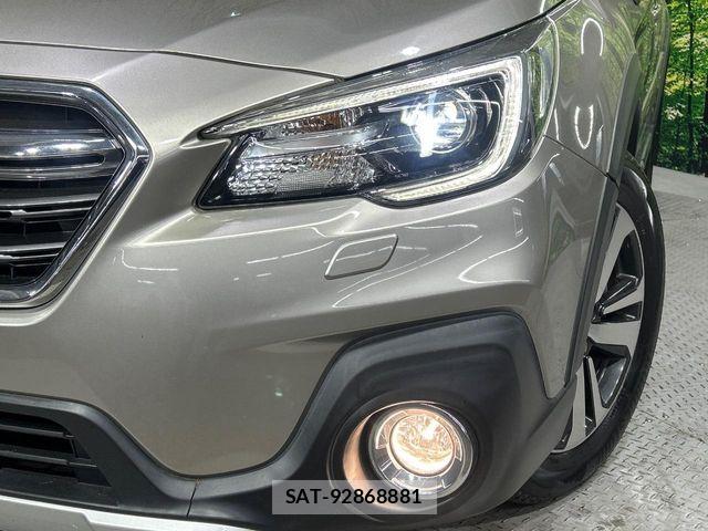 Subaru OUTBACK 2017-10 6245029-14