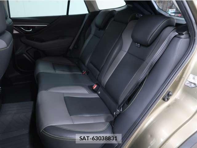 Subaru OUTBACK 2022-01 6304911-15
