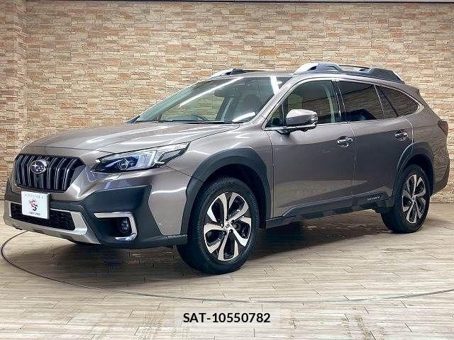 Subaru OUTBACK 2022-04 6545480-13