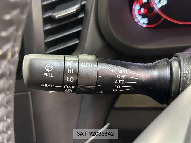 Subaru OUTBACK 2013-11 6612695-12