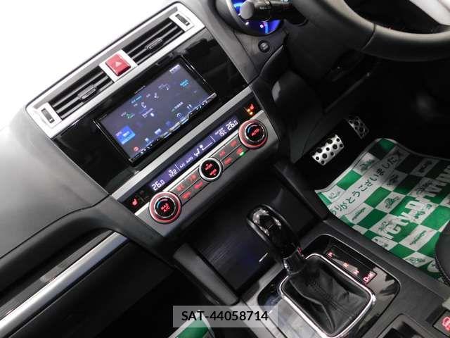 Subaru OUTBACK 2016-01 6612688-12
