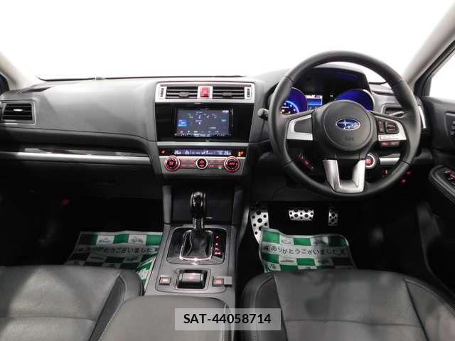 Subaru OUTBACK 2016-01 6612688-1