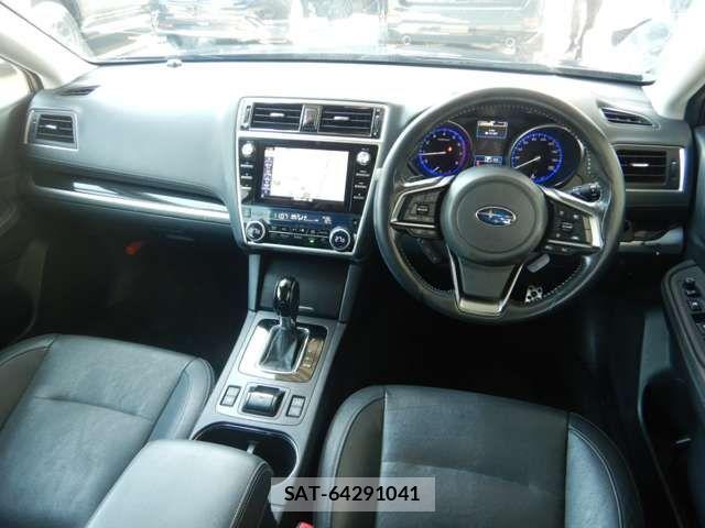 Subaru OUTBACK 2018-01 6612693-4