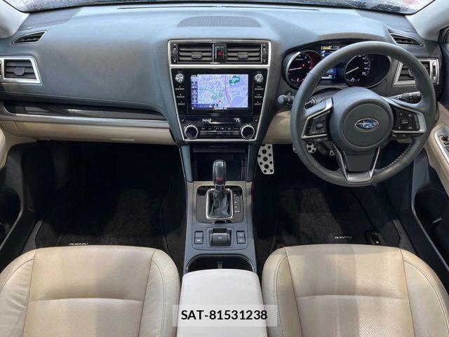 Subaru OUTBACK 2017-10 6641795-1