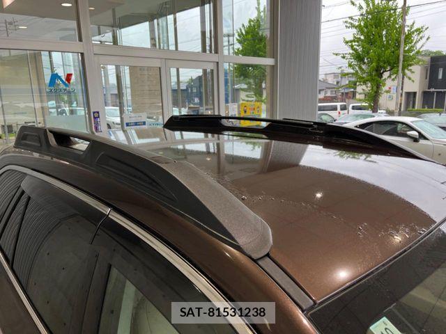 Subaru OUTBACK 2017-10 6641795-2
