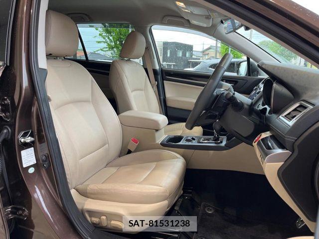 Subaru OUTBACK 2017-10 6641795-8