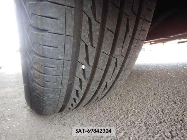 Subaru OUTBACK 2017-11 6641796-15