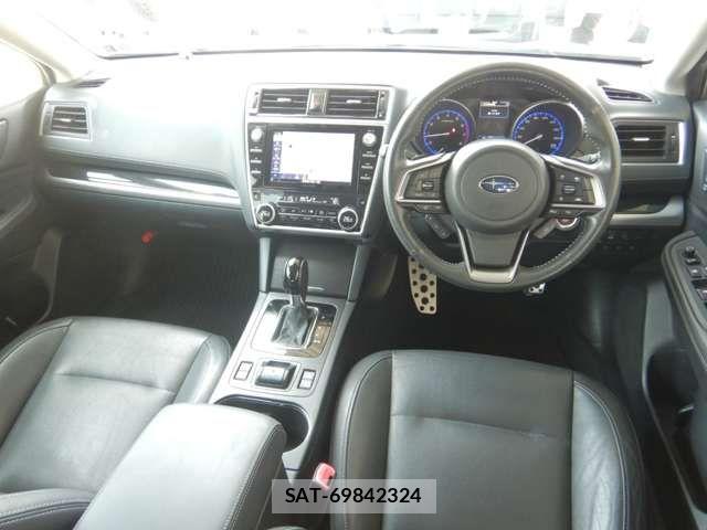 Subaru OUTBACK 2017-11 6641796-4