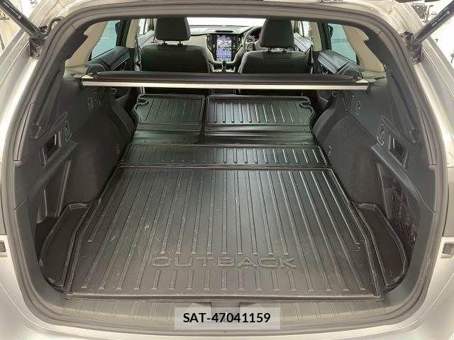 Subaru OUTBACK 2023-05 6672207-12