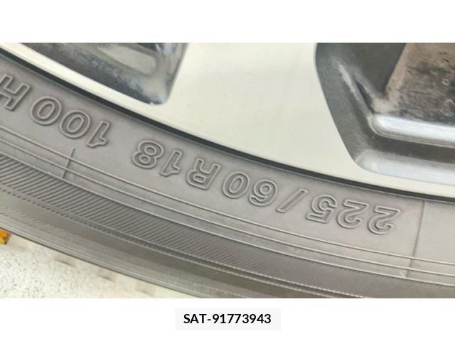Subaru OUTBACK 2017-11 6672210-3