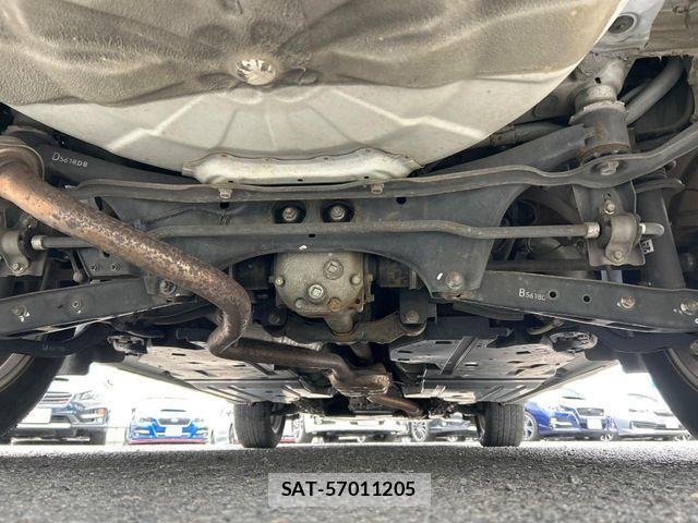 Subaru OUTBACK 2015-06 6676613-18