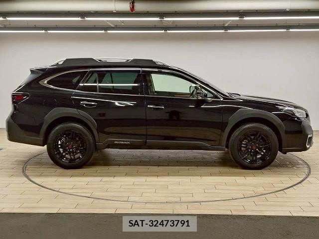 Subaru OUTBACK 2022-01 6815646-17