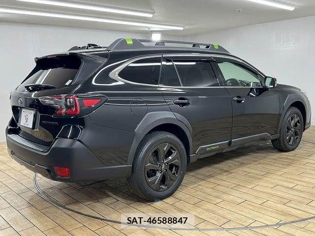 Subaru OUTBACK 2022-03 6815648-16