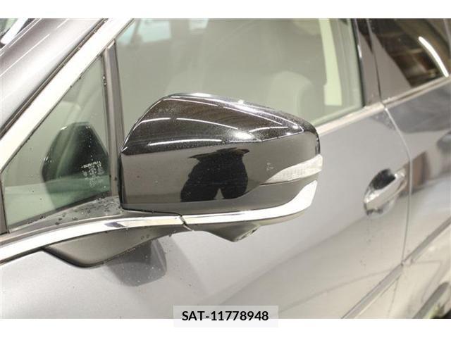 Subaru OUTBACK 2021-12 6907442-19