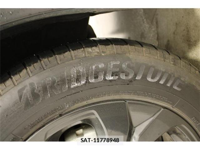 Subaru OUTBACK 2021-12 6907442-25