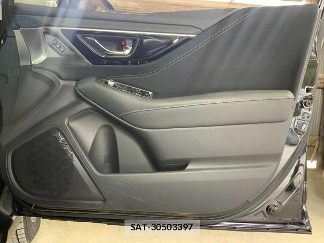 Subaru OUTBACK 2022-01 6907437-13