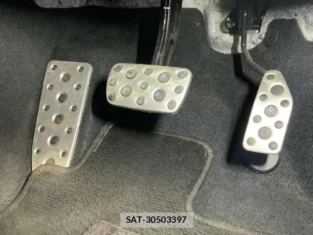 Subaru OUTBACK 2022-01 6907437-19