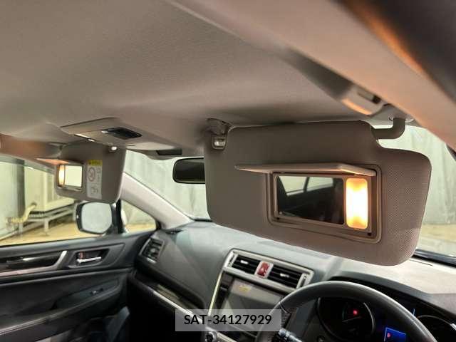 Subaru OUTBACK 2015-05 6907448-28