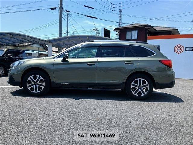 Subaru OUTBACK 2017-11 6907449-10