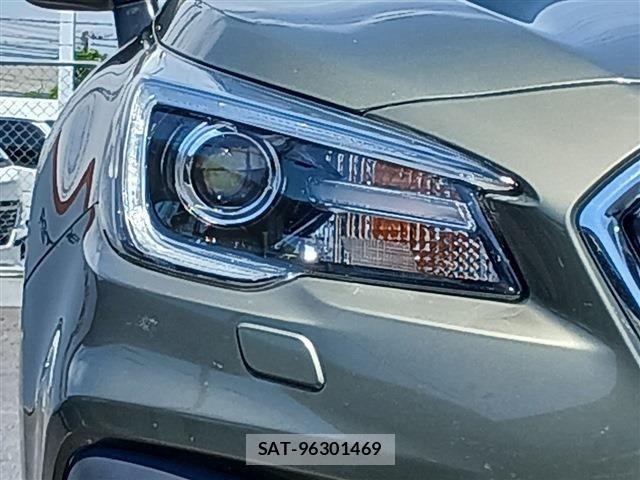 Subaru OUTBACK 2017-11 6907449-11