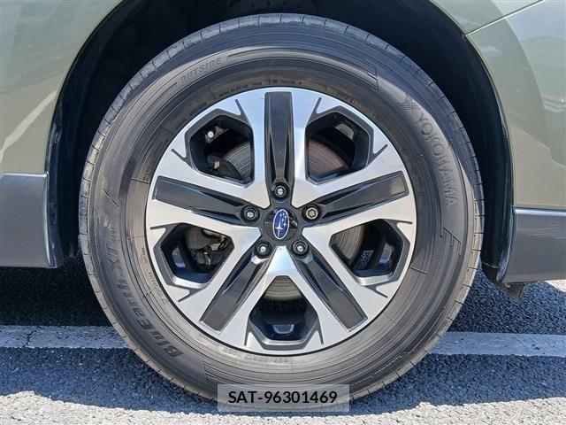 Subaru OUTBACK 2017-11 6907449-13