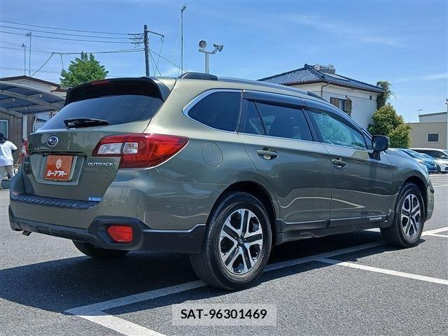 Subaru OUTBACK 2017-11 6907449-21
