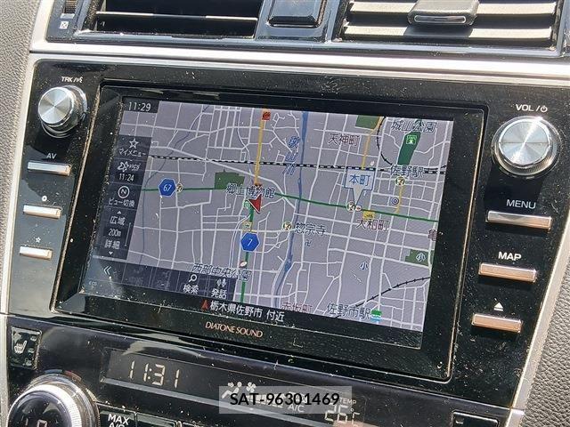 Subaru OUTBACK 2017-11 6907449-2