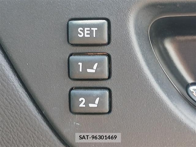 Subaru OUTBACK 2017-11 6907449-4