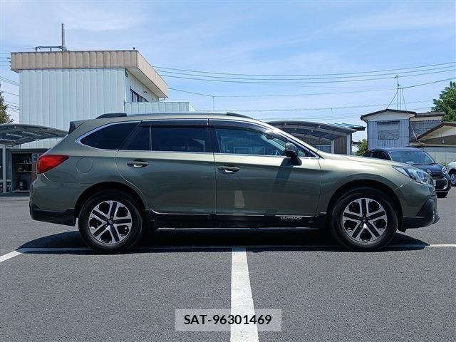 Subaru OUTBACK 2017-11 6907449-8