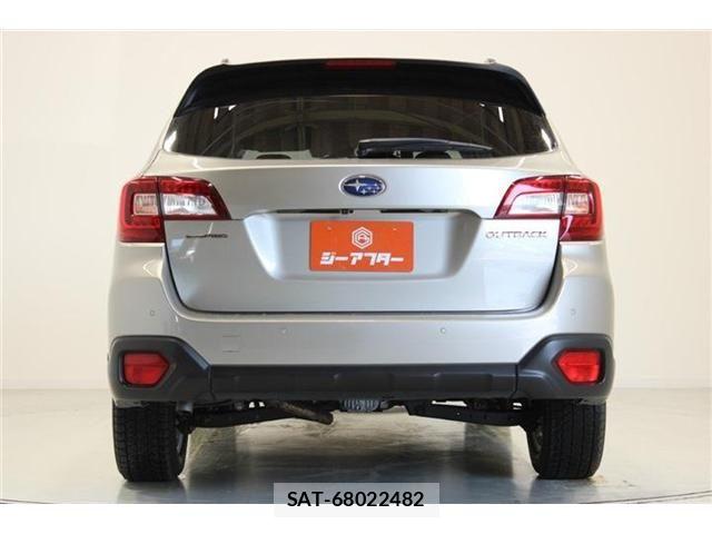 Subaru OUTBACK 2020-03 6907444-12